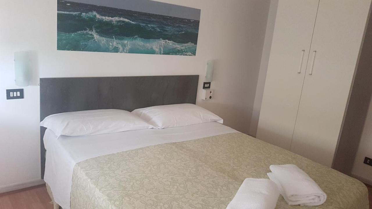 Hotel Silvi Silvi Marina Kültér fotó