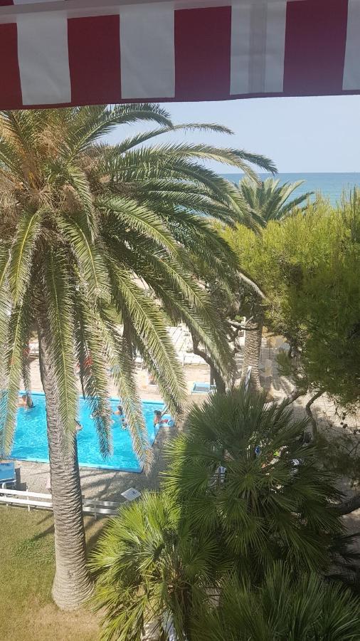 Hotel Silvi Silvi Marina Kültér fotó