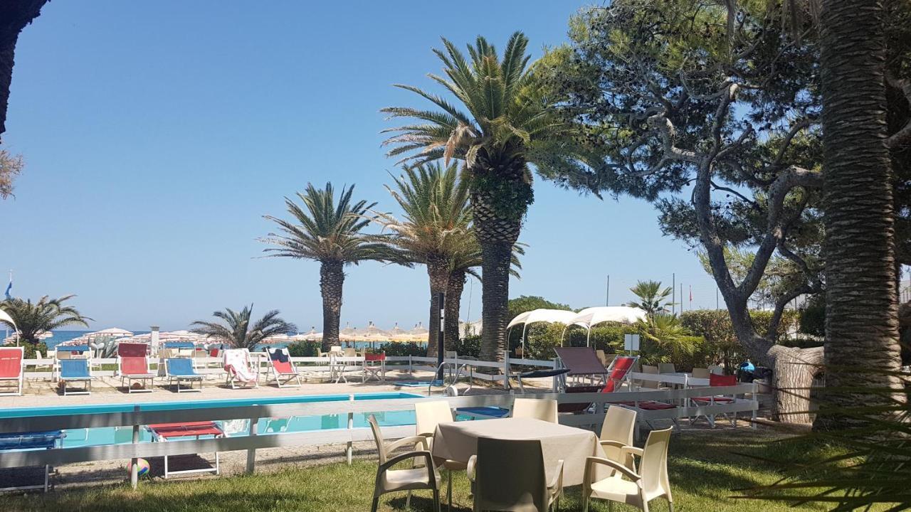 Hotel Silvi Silvi Marina Kültér fotó