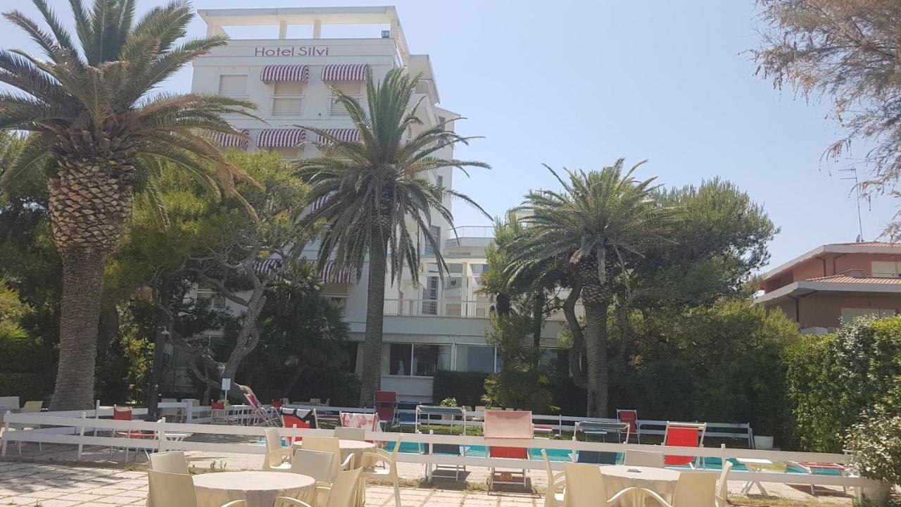Hotel Silvi Silvi Marina Kültér fotó