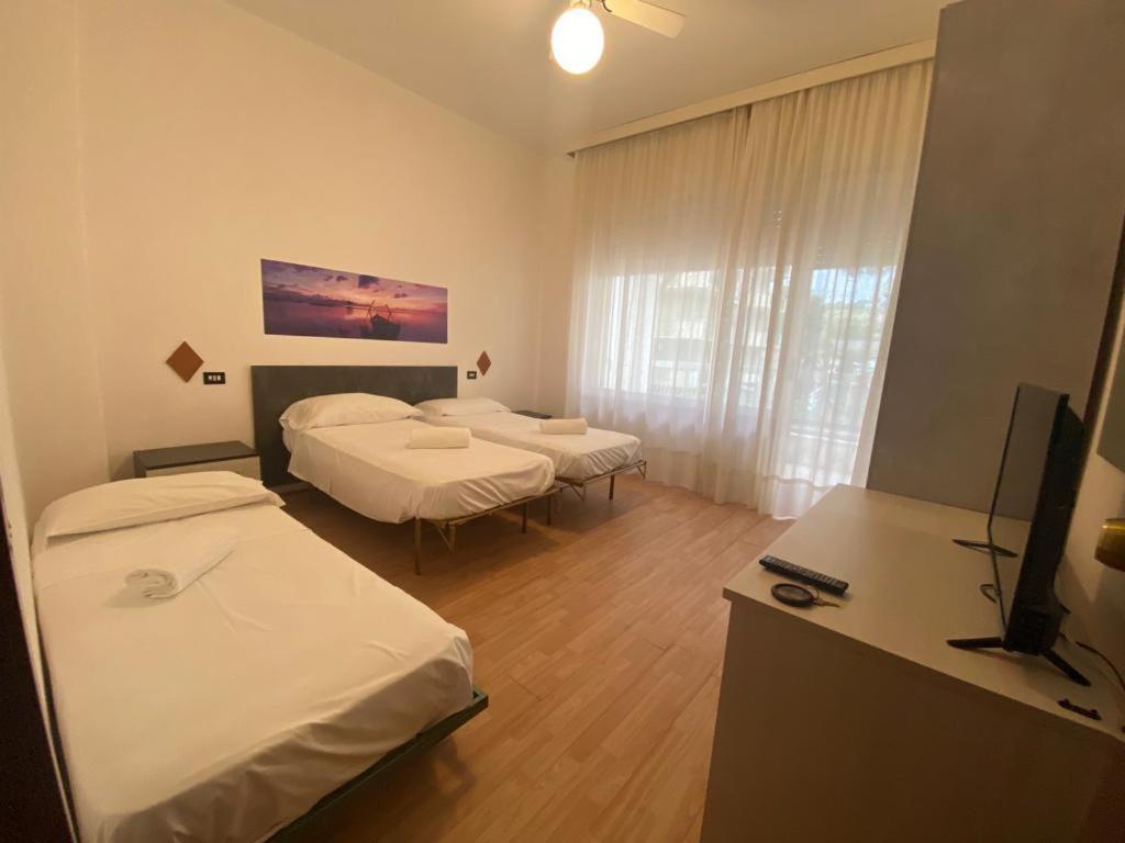 Hotel Silvi Silvi Marina Kültér fotó