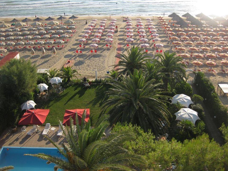 Hotel Silvi Silvi Marina Kültér fotó